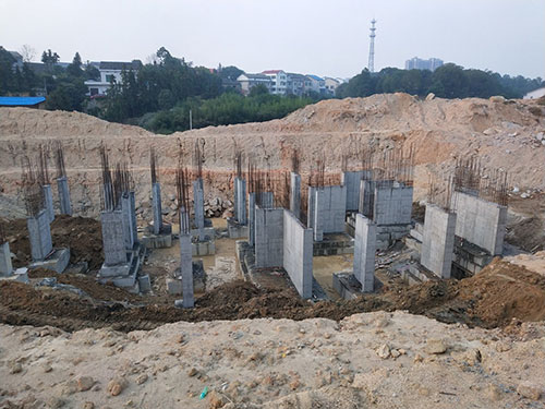 弼時(shí)鎮産業(yè)園地(dì)基基礎 弼時(shí)鎮産業(yè)園地(dì)基基礎